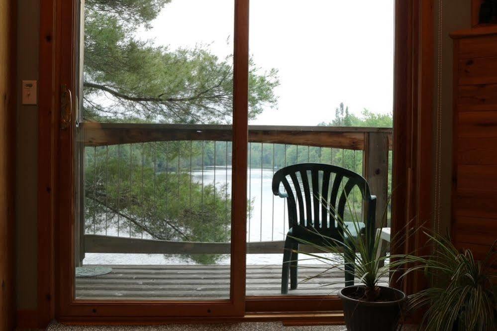 Sunny Rock Bed&Breakfast Minden Bagian luar foto
