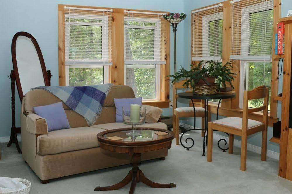 Sunny Rock Bed&Breakfast Minden Bagian luar foto